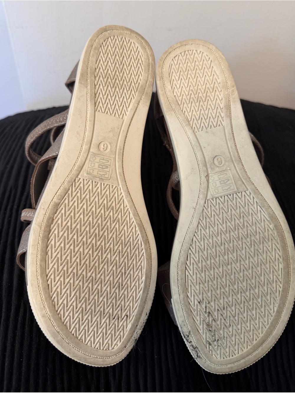 Eileen Fisher Metallic Taupe Strappy Platform Sandals - Picture 4 of 5